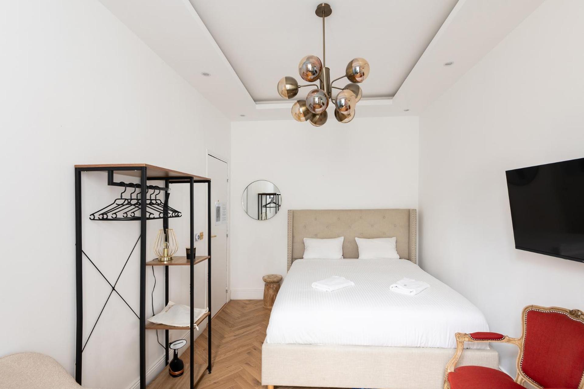 Paris Eiffel Apartment Exterior photo